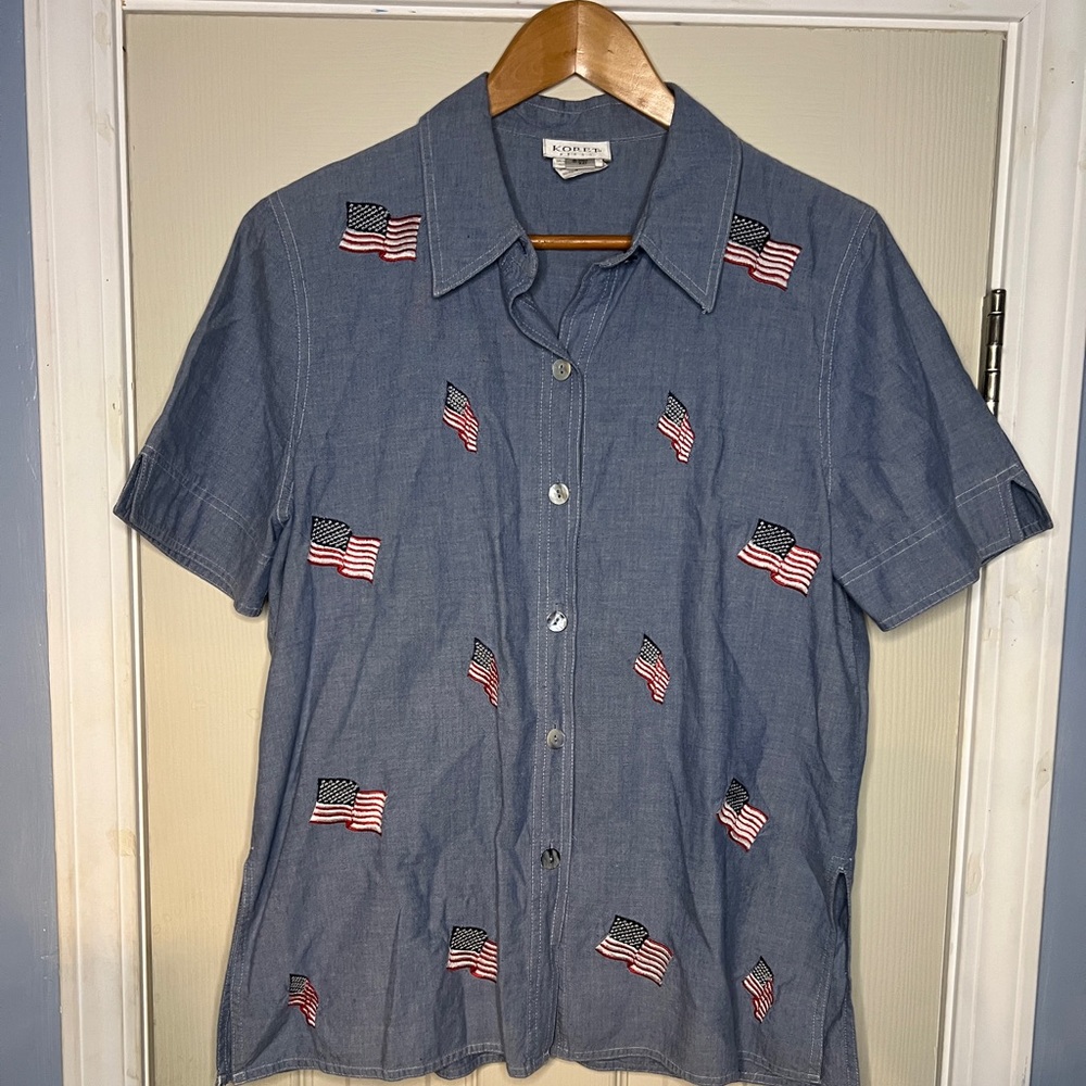 Vintage Koret Women’s Denim Blouse with Embroidered American Flags Size 10